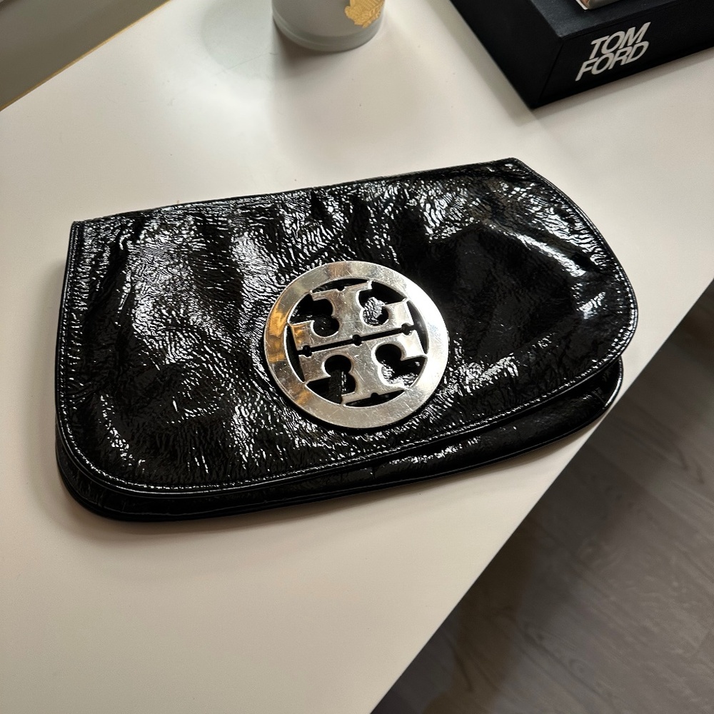 Tori Burch Patent leather clutch